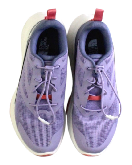 A Purple Sneakers from The North Face in size 10Y for girl. (Back View)