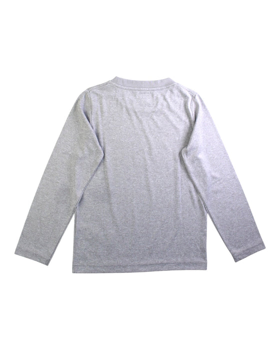 A Grey Long Sleeve T Shirts from Nike in size 6T for boy. (Back View)