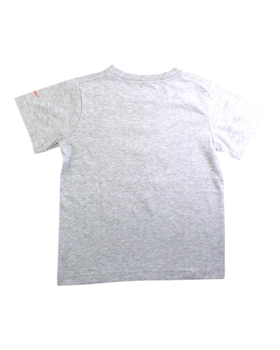 A Grey Short Sleeve T Shirts from Nike in size 6T for boy. (Back View)