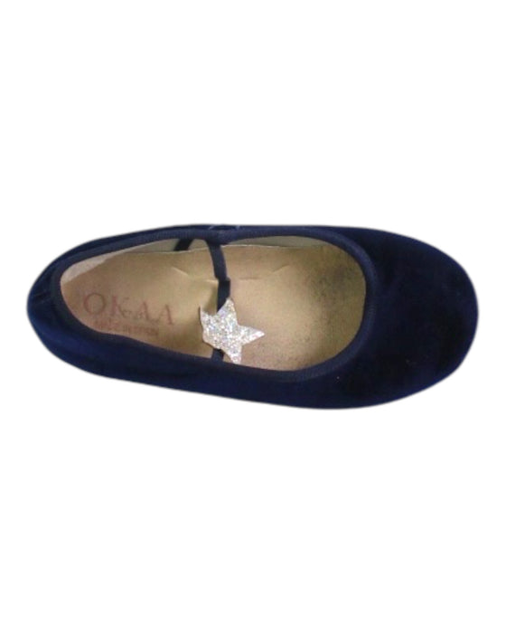 A Navy Flats from OKAA in size 6T for girl. (Front View)