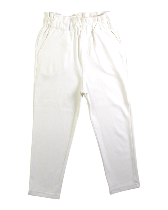 A White Casual Pants from Petit Main in size 2T for girl. (Front View)