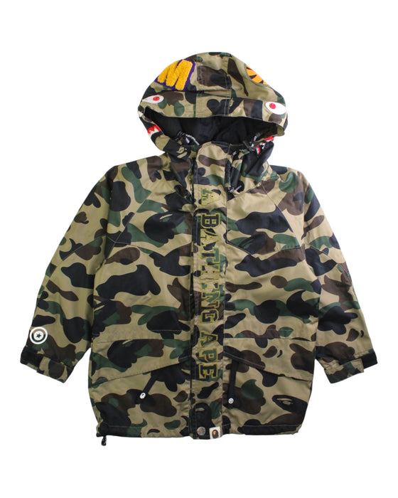 A Green Puffer/Quilted Coats & Outerwear from BAPE KIDS in size 4T for boy. (Front View)