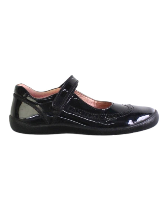 A Black Dress Shoes from Start-Rite in size 5T for girl. (Front View)