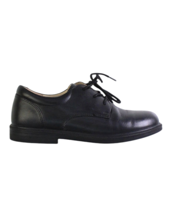A Black Dress Shoes from Dr. Kong in size 11Y for boy. (Front View)