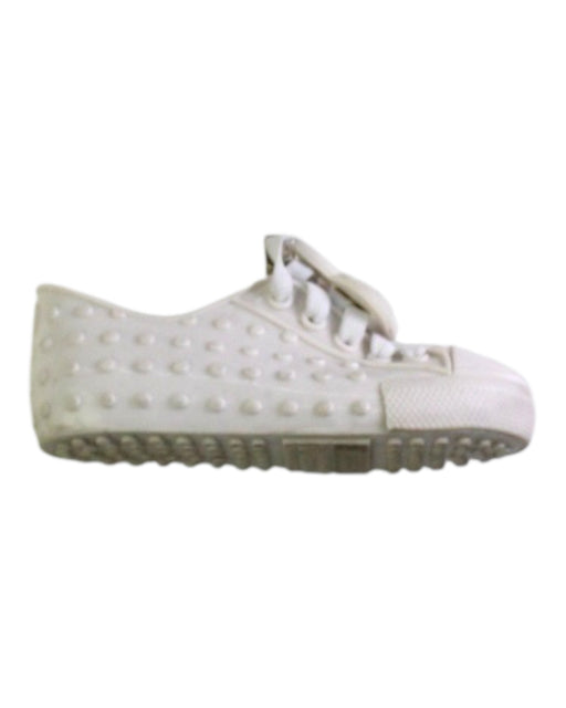 A White Sneakers from Mini Melissa in size 3T for girl. (Front View)