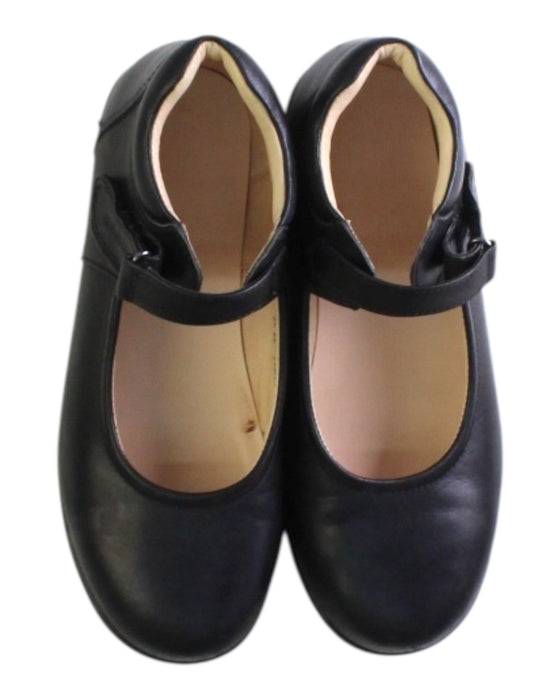 A Black Flats from Dr. Kong in size 11Y for girl. (Back View)