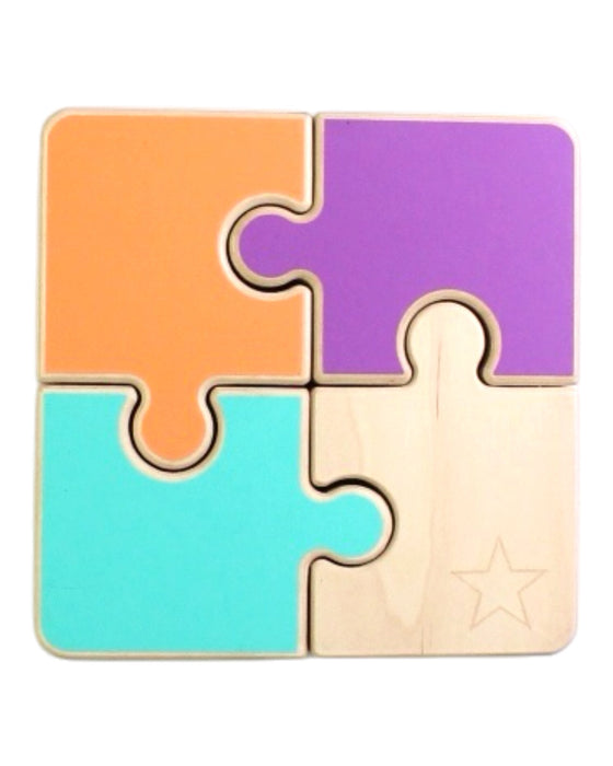 A Multicolour Board Games & Puzzles from Lovevery in size 18-24M for neutral. (Back View)