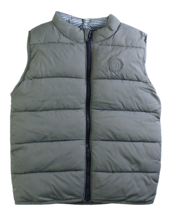 A Green Puffer/Quilted Coats & Outerwear from Petit Bateau in size 18-24M for boy. (Front View)