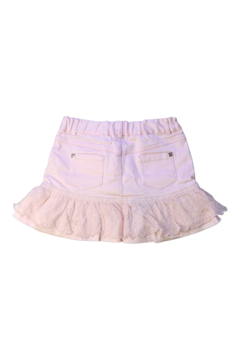 A Ivory Short Skirts from Nicholas & Bears in size 4T for girl. (Back View)
