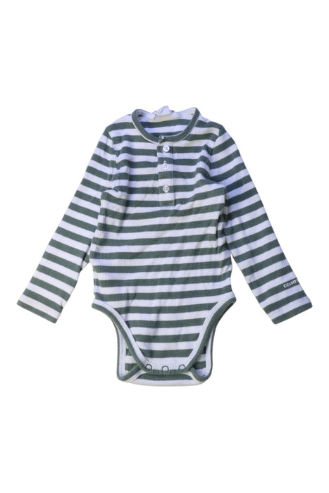A Grey Long Sleeve Bodysuits from Country Road in size 3-6M for boy. (Front View)