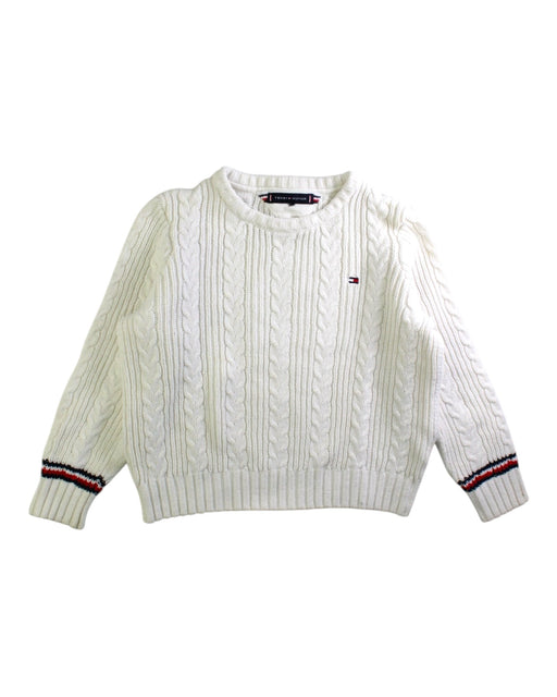 A White Crewneck Sweatshirts from Tommy Hilfiger in size 5T for boy. (Front View)