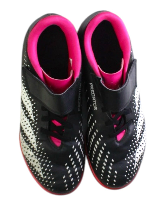 A Black Cleats/Soccer Shoes from Adidas in size 11Y for neutral. (Back View)