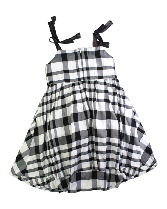 A White Sleeveless Dresses from Momonittu in size 8Y for girl. (Back View)