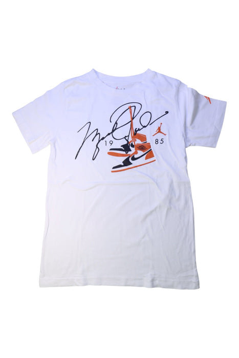 A White Short Sleeve T Shirts from Air Jordan in size 12Y for boy. (Front View)