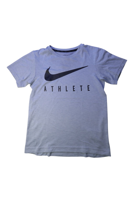 A Grey Short Sleeve T Shirts from Nike in size 13Y for boy. (Front View)