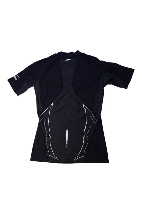 A Black Rash Guards from Speedo in size 7Y for boy. (Back View)