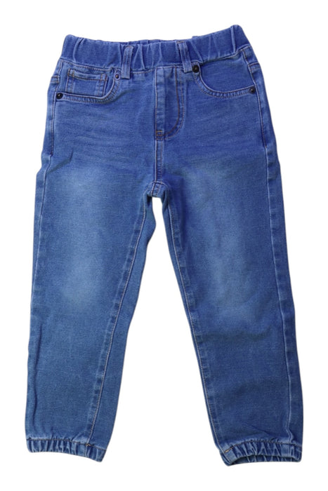A Blue Jeans from Levi's in size 4T for boy. (Front View)