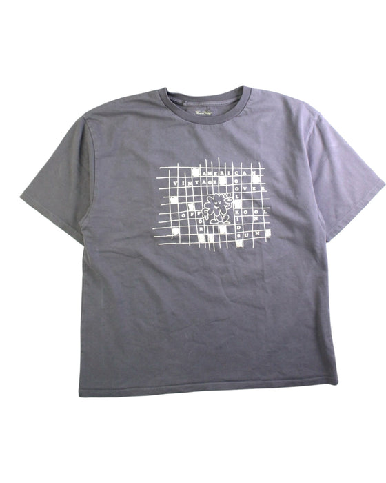 A Grey Short Sleeve T Shirts from American Vintage in size 13Y for girl. (Front View)