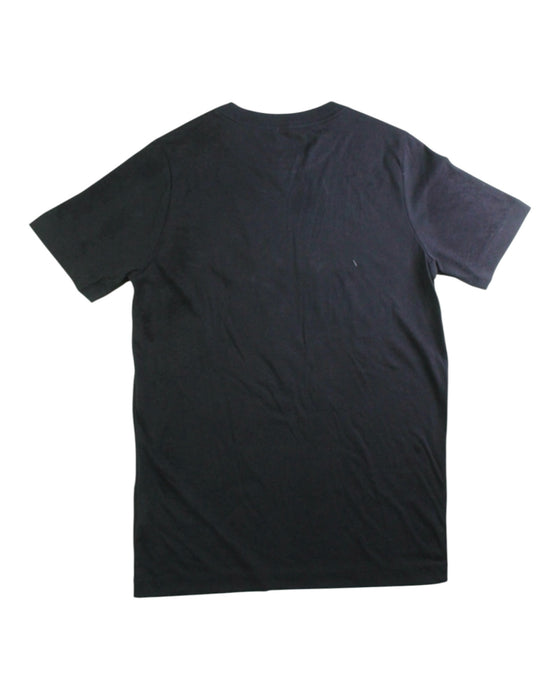 A Black Short Sleeve T Shirts from Nike in size 10Y for boy. (Back View)