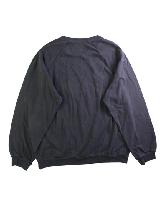 A Black Crewneck Sweatshirts from American Vintage in size 13Y for neutral. (Back View)