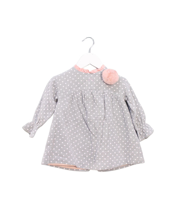 A Grey Dress Sets from Nanos in size 6-12M for girl. (Front View)