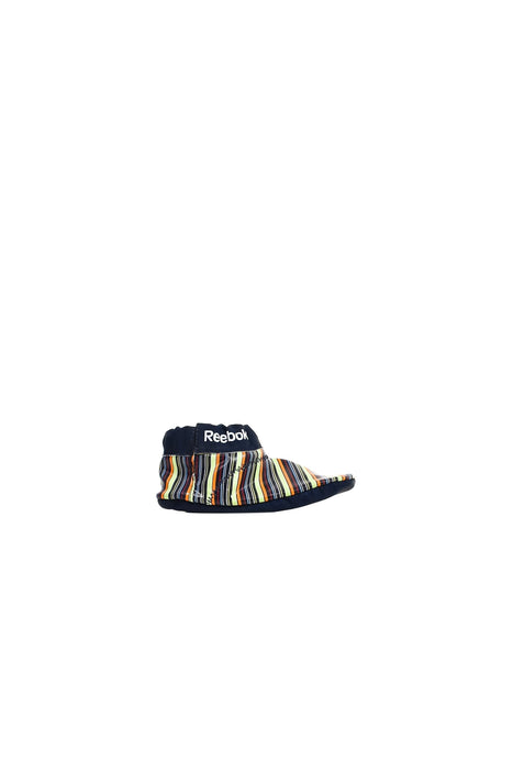 A Mulicolour Slippers from Reebok in size 6-12M for boy. (Back View)