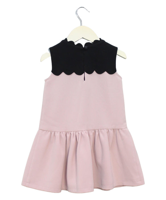 A Pink Sleeveless Dresses from Victoria Beckham Target in size 3T for girl. (Back View)
