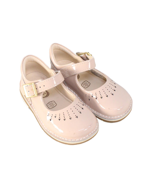 A Pink Flats from Clarks in size 18-24M for girl. (Front View)