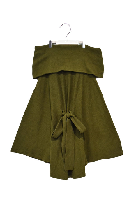 A Green Capes & Ponchos from Isabella Oliver in size M for maternity. (Front View)