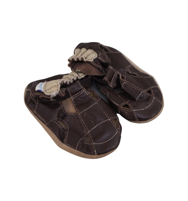 A Brown Sandals from Robeez in size 12-18M for boy. (Front View)