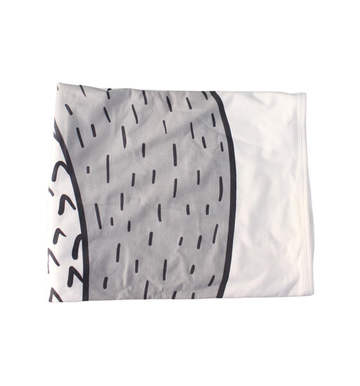 A White Blankets from Seed in size O/S for neutral. (Front View)