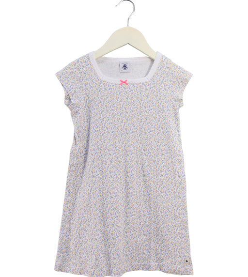 A Multicolour Nightgowns from Petit Bateau in size 4T for girl. (Front View)