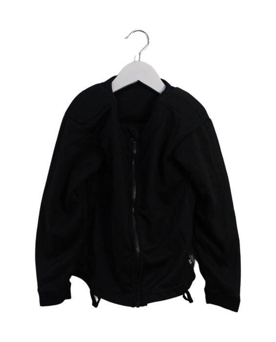A Black Shirts from NeoSport in size 7Y for boy. (Front View)
