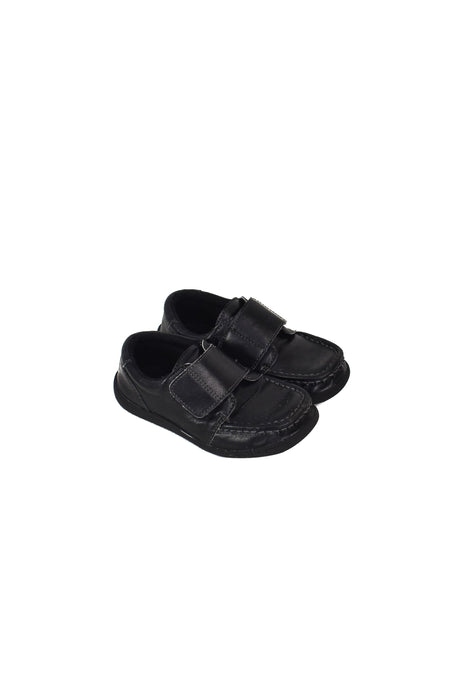 A Black Loafers & Moccasins from See Kai Run in size 4T for girl. (Front View)