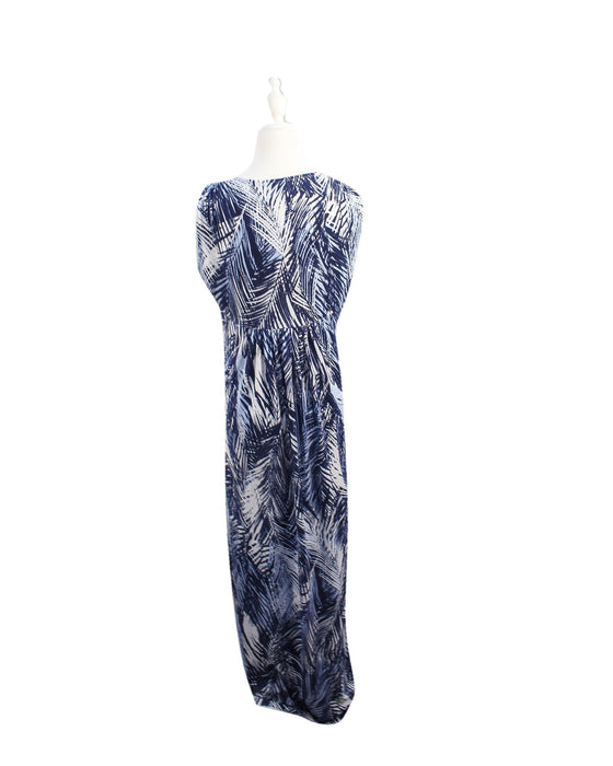 A Blue Sleeveless Dresses from Mayarya in size M for maternity. (Back View)