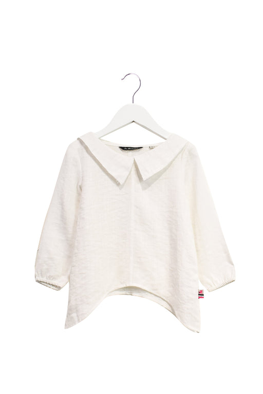A White Long Sleeve Tops from La Miniatura in size 2T for girl. (Front View)