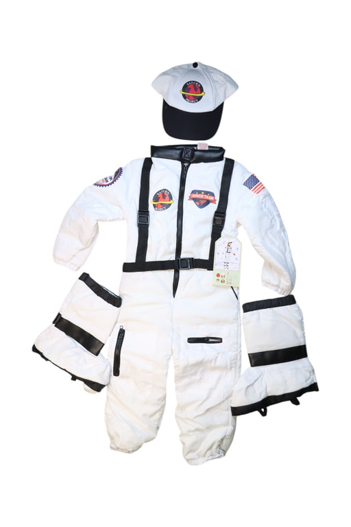 A White Halloween Costumes from Retykle in size 8Y for boy. (Front View)