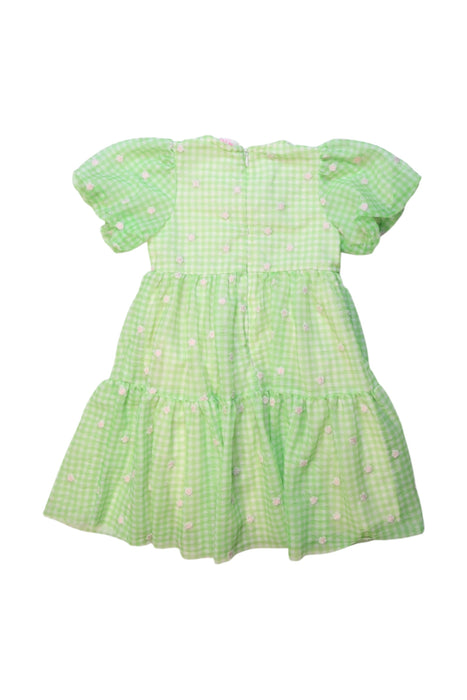 A Green Short Sleeve Dresses from Seed in size 4T for girl. (Back View)