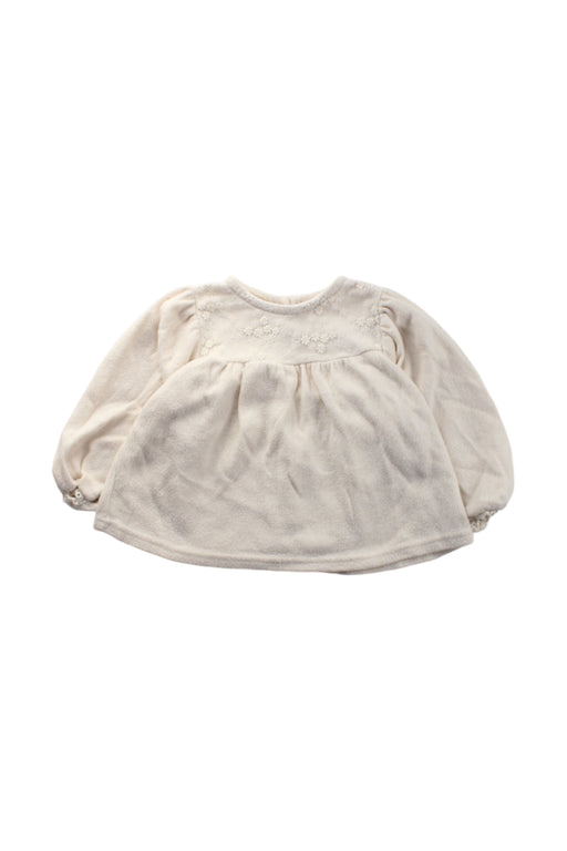 A Ivory Long Sleeve Tops from Aosta in size 4T for neutral. (Front View)