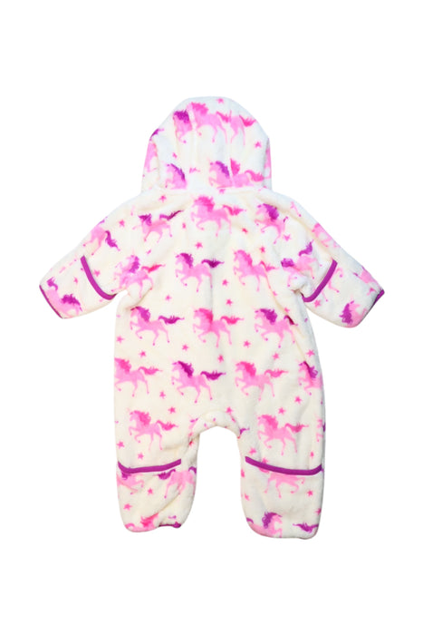 A Pink-White Onesies from Hatley in size 6-12M for girl. (Back View)