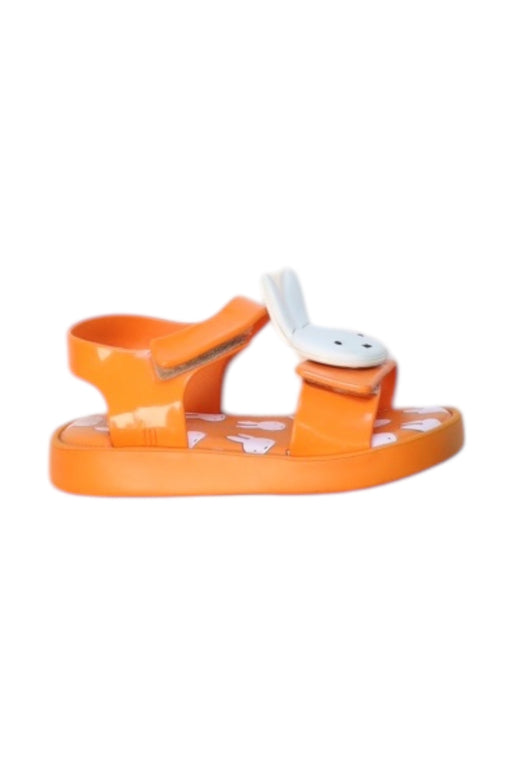 A Orange Sandals from Mini Melissa in size 3T for girl. (Front View)