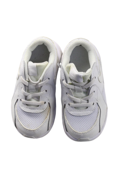 A White Sneakers from Nike in size 18-24M for neutral. (Back View)