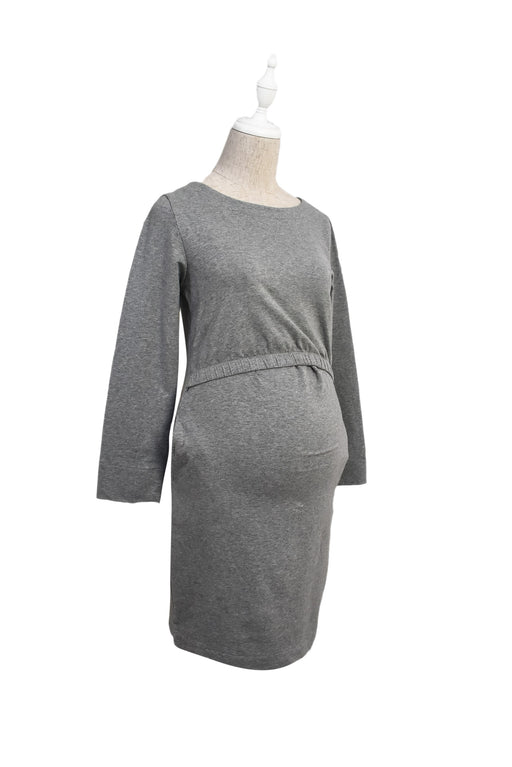 A Grey Long Sleeve Dresses from Boob in size S for maternity. (Front View)