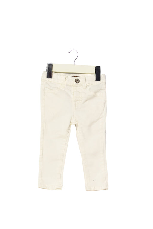 A White Casual Pants from 7 For All Mankind in size 6-12M for girl. (Front View)