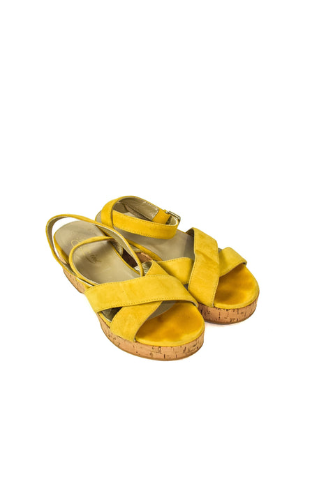 A Yellow Sandals from Bonpoint in size 7Y for girl. (Front View)
