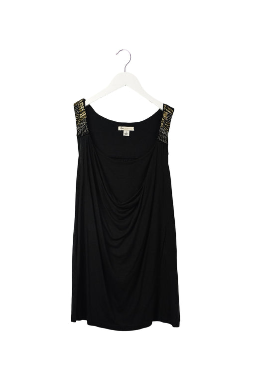 A Black Sleeveless Tops from Ripe in size XS for maternity. (Front View)