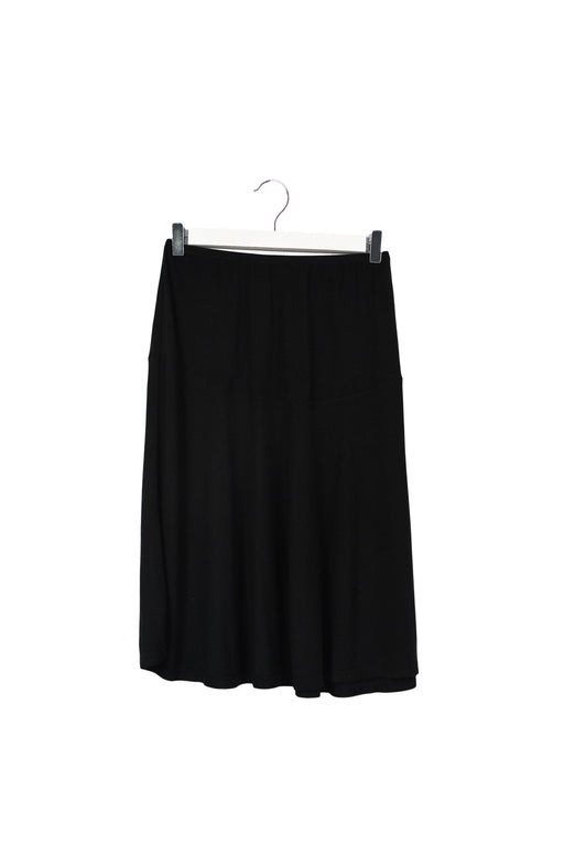 A Black Mid Skirts from Mayarya in size XS for maternity. (Front View)