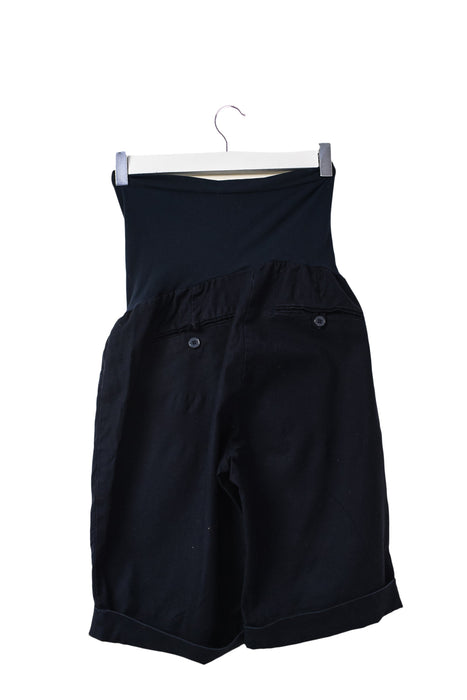 A Navy Shorts from A Pea in the Pod in size XS for maternity. (Back View)