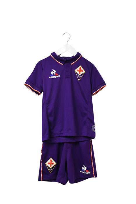 A Purple Shorts Sets from Le Coq Sportif in size 4T for boy. (Front View)