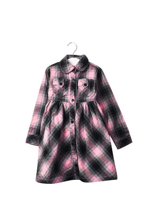 A Pink Long Sleeve Dresses from Chickeeduck in size 2T for girl. (Front View)